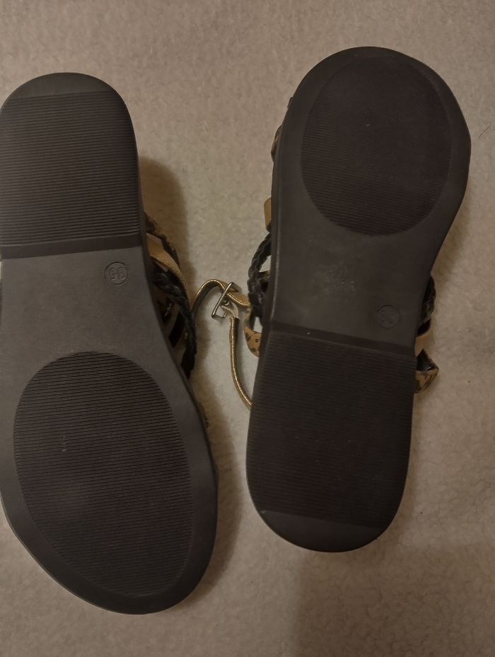 Sandales - photo numéro 2