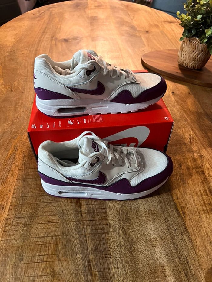 Basket Nike femme taille 38 - photo numéro 2