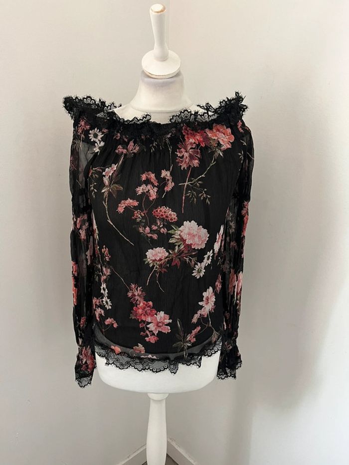 Blouse en soie noire à fleurs The Kooples S