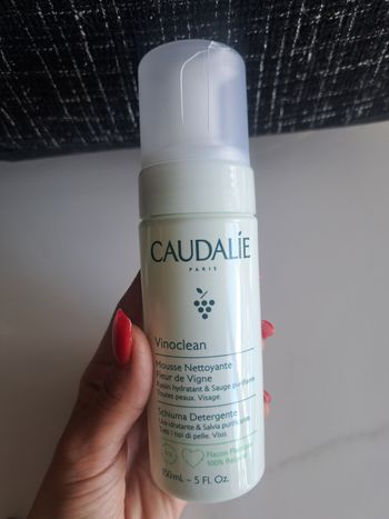 ✨ Caudalie Vinoclean – Mousse Nettoyante Fleur de Vigne 150 ml ✨