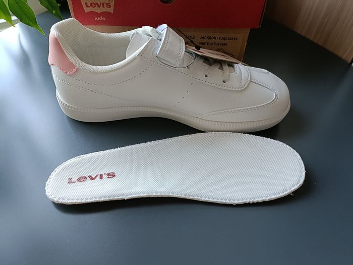 Basket enfant Levi's taille 35 - photo numéro 5