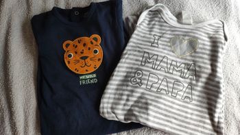 Lot de 2 pyjamas fin 12 mois