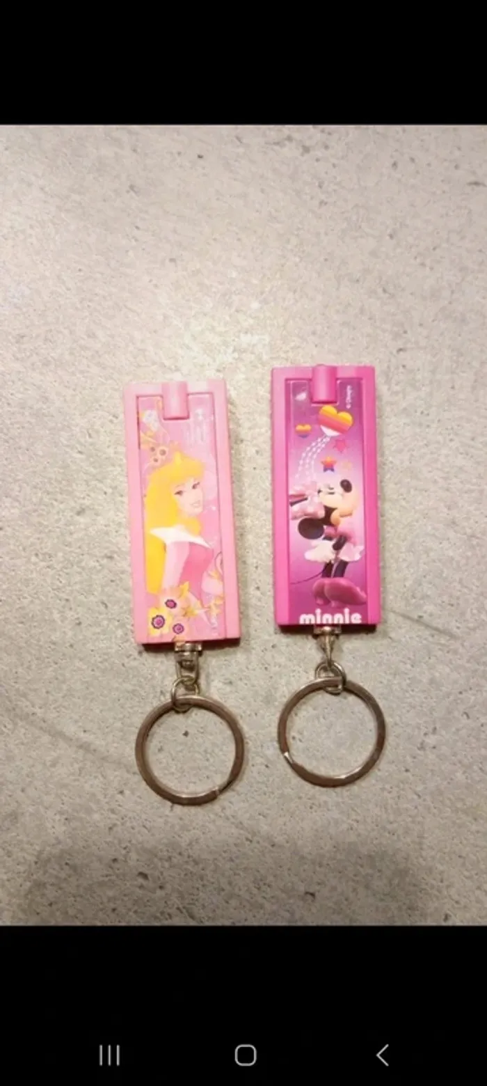 2 portes clé disney lumineux