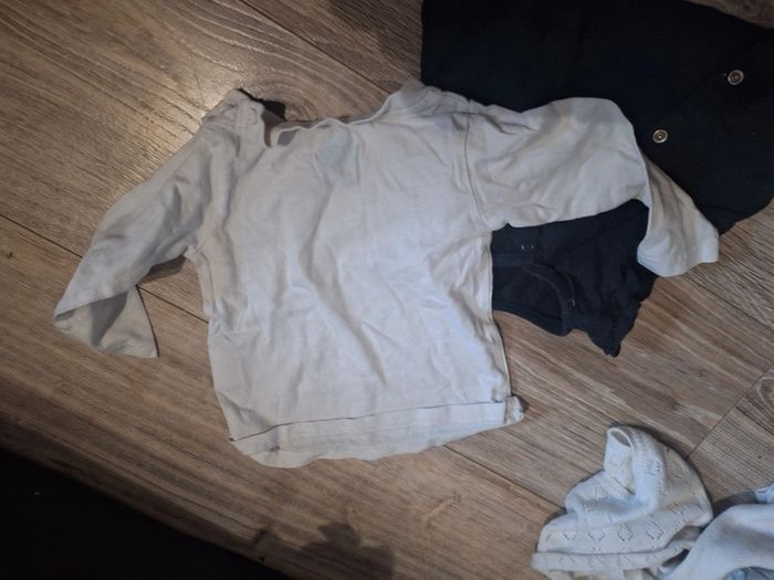Lot de 2 t-shirt 9 mois - photo numéro 4