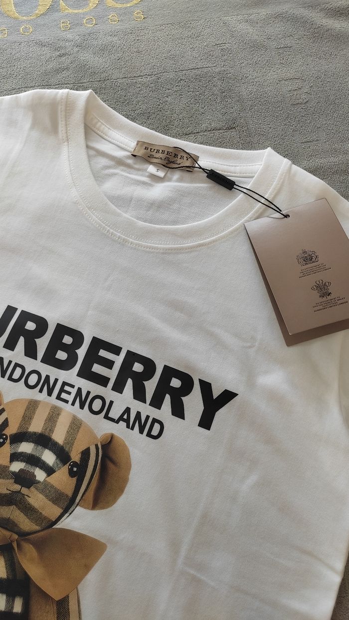T-shirt Burberry femme taille S - photo numéro 3