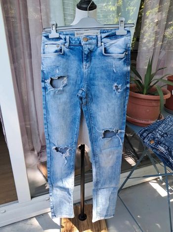 Jeans skinny troué 36