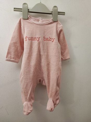 Dors bien bébé fille