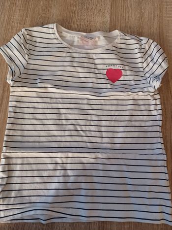 Haut 4 ans tape à l œil