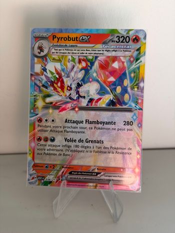 carte Pokémon héros transcendants Pyrobut Ex 038/217 
