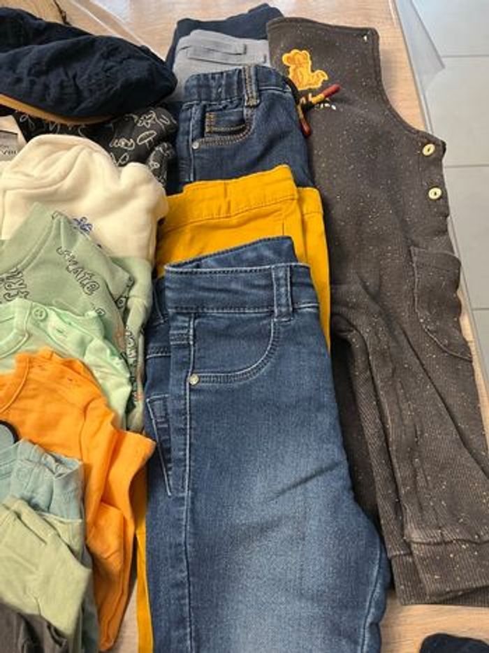 Lot vêtements garçon 12 mois - photo numéro 8