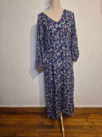 Robe blanche porte neuve