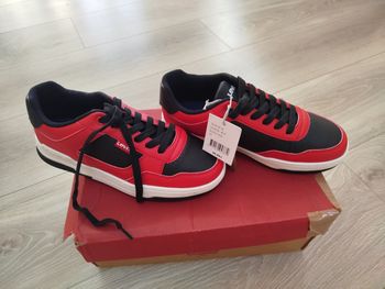 Basket levis pointure 35 neuve