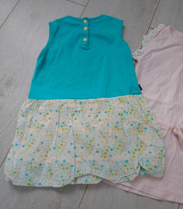 🌸 Lot 2 robes été 24 mois 👧 - photo numéro 5