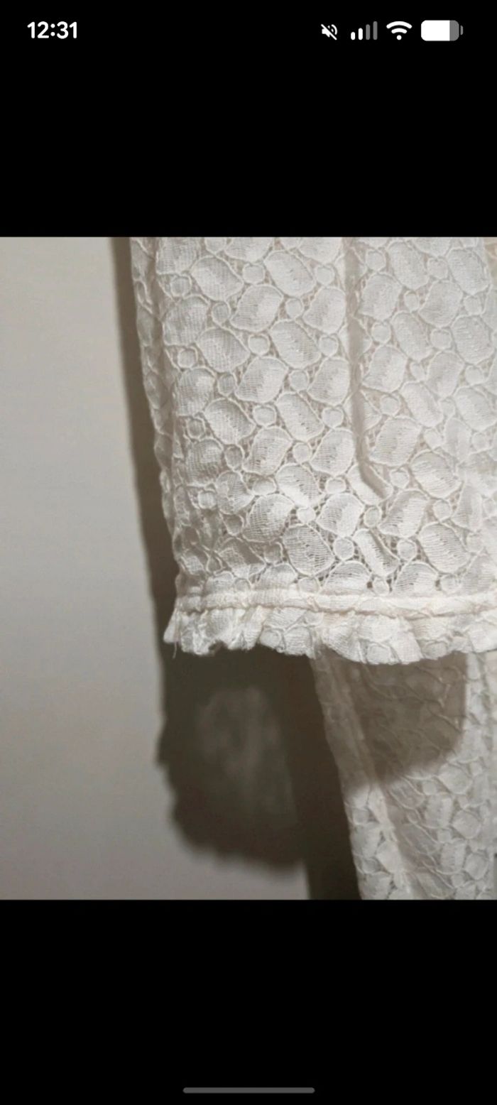 Magnifique blouse Kiabi en dentelle blanc écru. Taille 54/56 - photo numéro 4