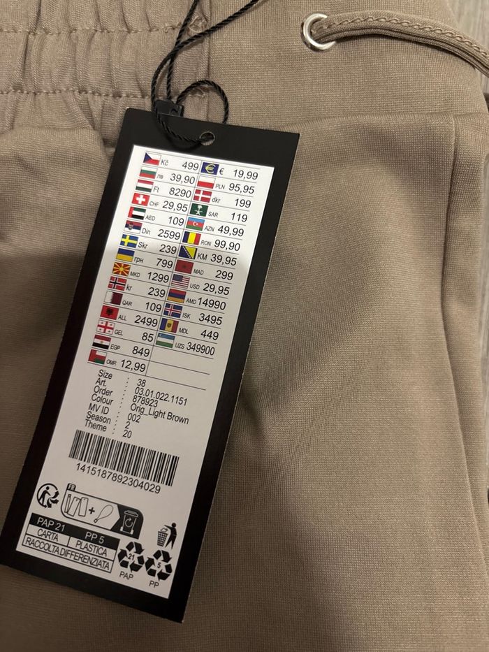 Pantalon berbuda kaki - photo numéro 2