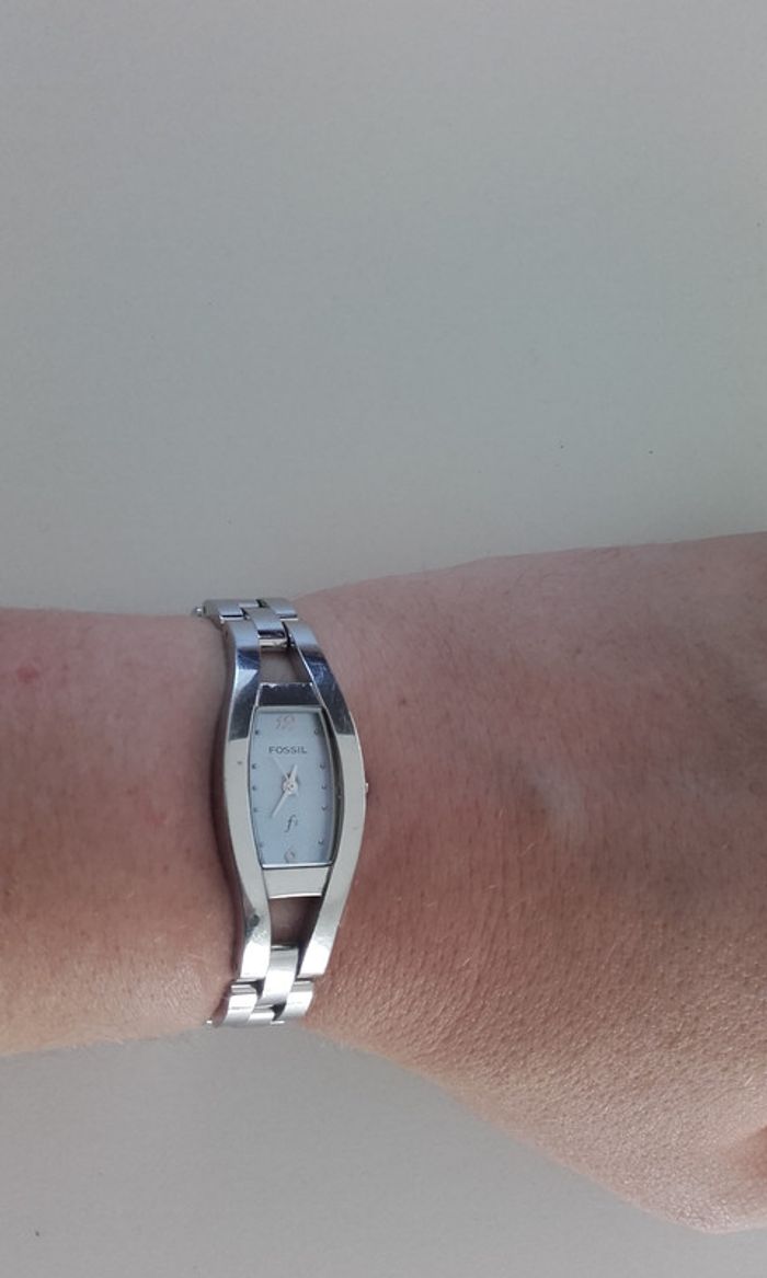 Montre femme Fossil - photo numéro 2