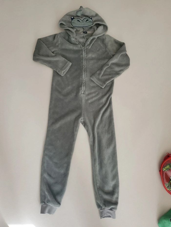 Combinaison dinosaures 8 ans