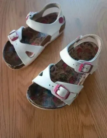 Birkenstock licorne 🦄 pointure 27