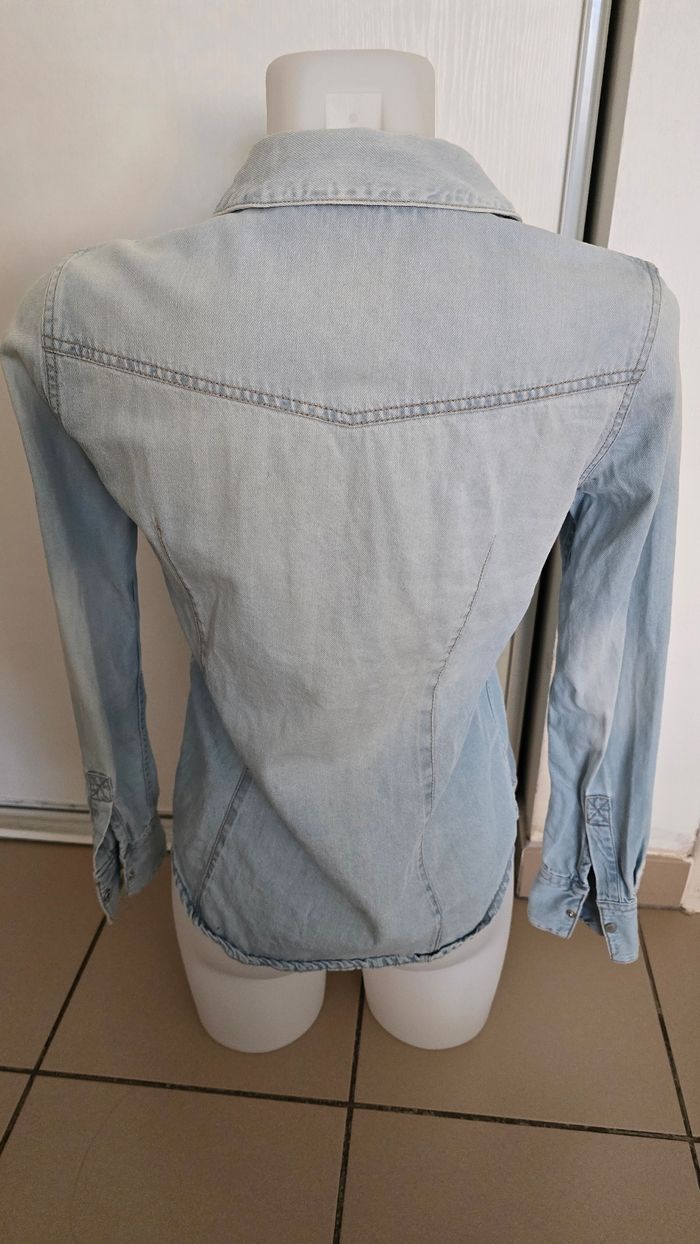 Chemise en jean esmara taille m - photo numéro 5