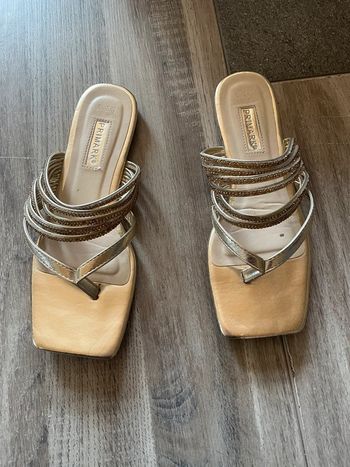 Mules tong nu pieds doré pointure 37