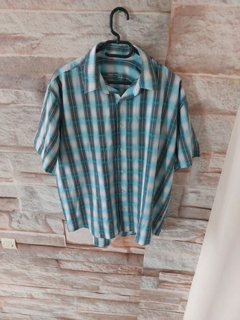 Très belle chemise homme T .XL (armand thiery)