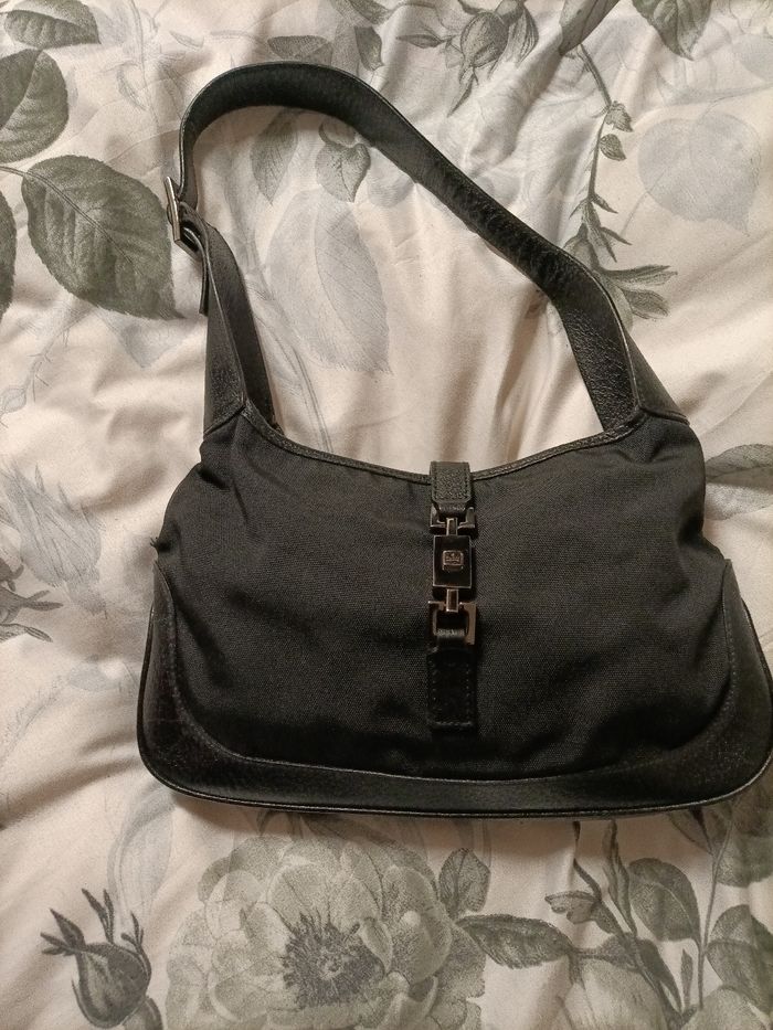 Sac Gucci vintage  en très très bon état et très joli à sortir - photo numéro 7