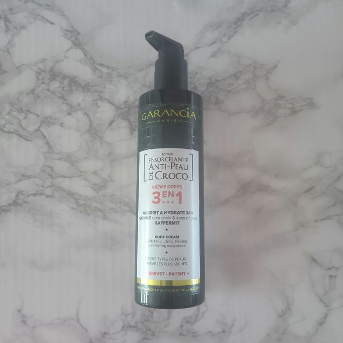 Garancia formule ensorcelante anti-peau de croco crème corps 400mL - photo numéro 2