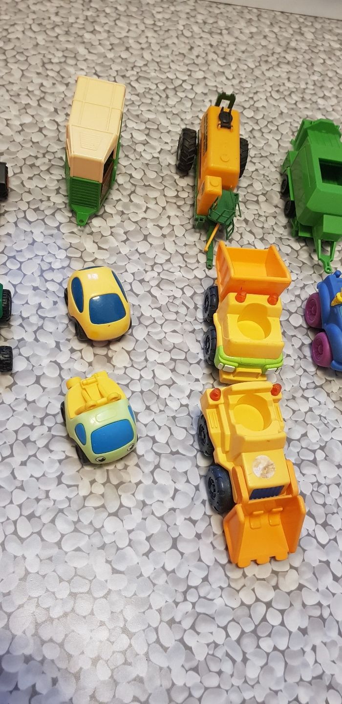 Lot jouets - photo numéro 3