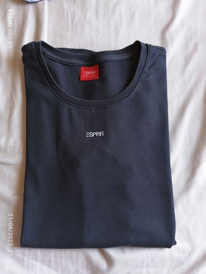 T-shirt Esprit taille M