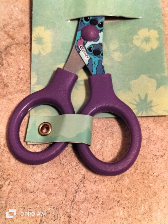 Disney 🖤 Paire de ciseaux Stitch - photo numéro 3