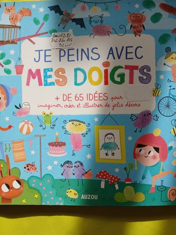 livre je peins avec mes doigts AUZOU