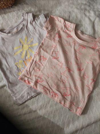 Lot 2 t-shirts bébé