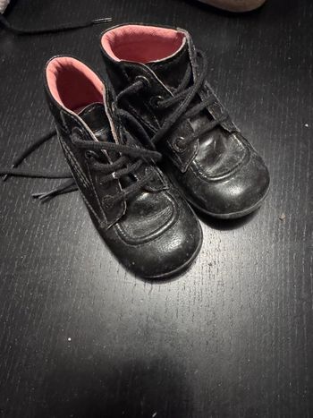 Chaussures vernies kickers