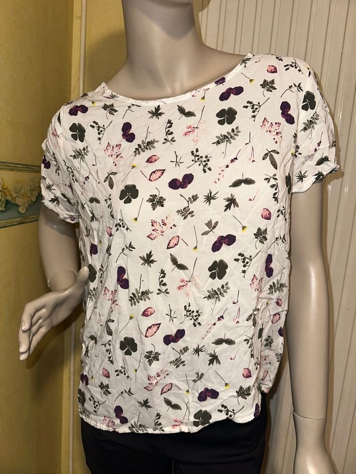 T-shirt taille M - photo numéro 4