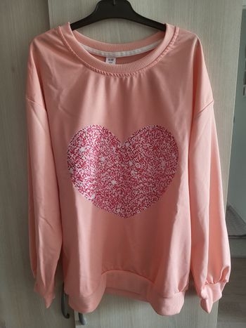 Pull Shein rose 12 ans