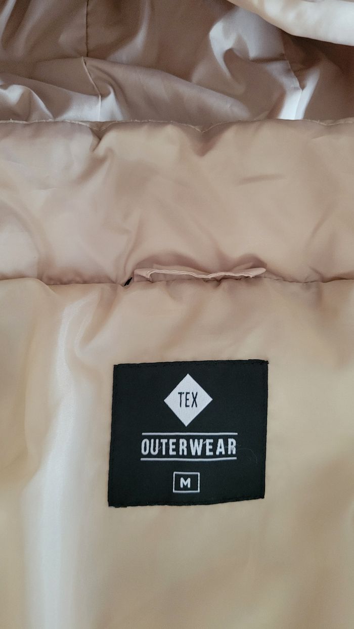 Doudoune à capuche, couleur beige, en taille M. - photo numéro 6