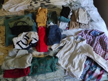 Lot de vêtements
