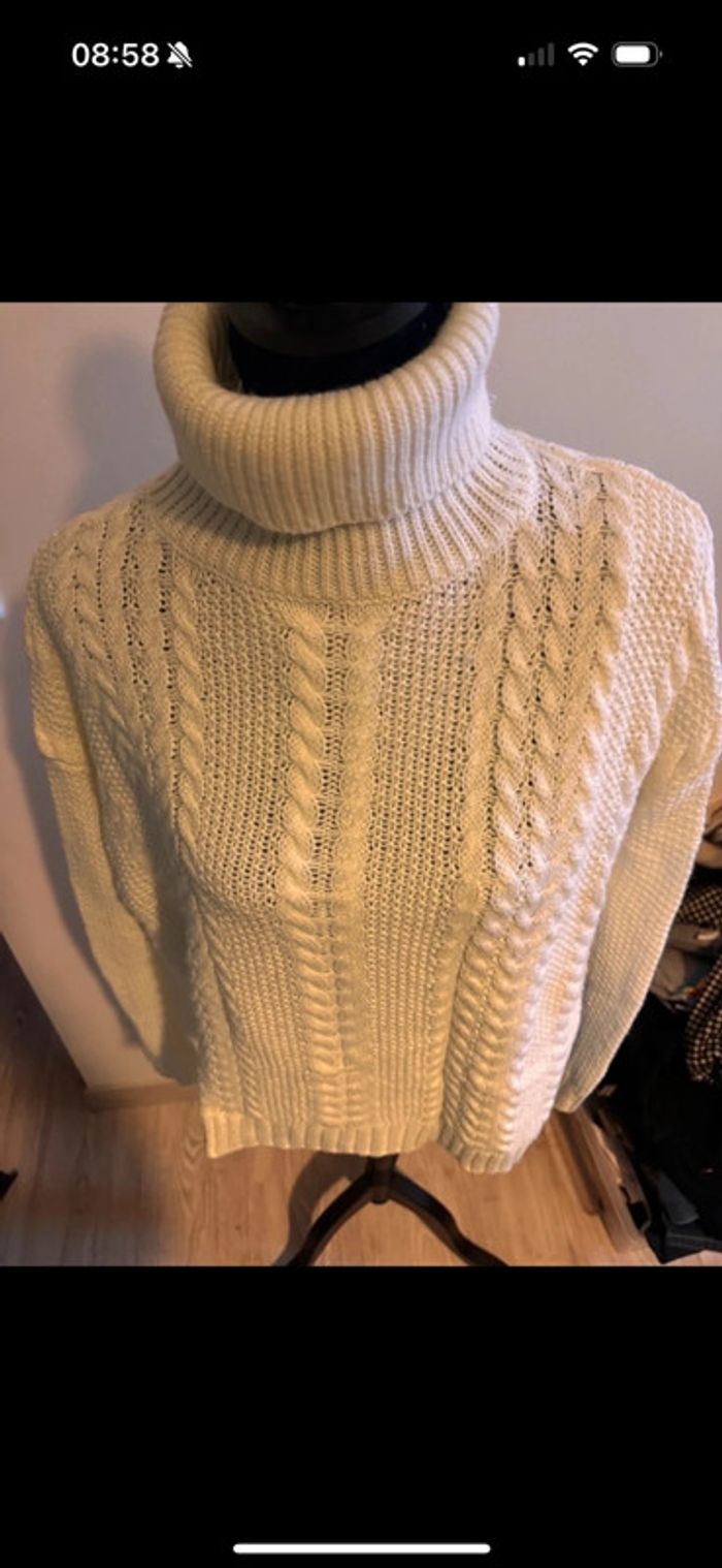 Pull col roulé ouvert ds le dos - photo numéro 4