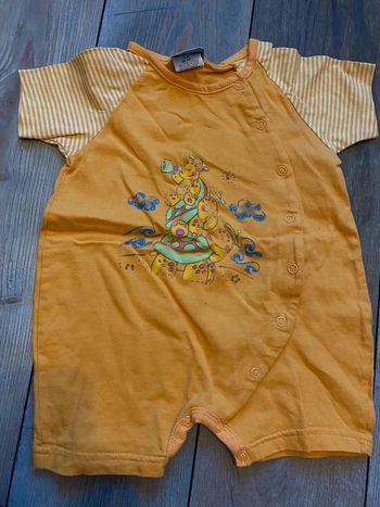 Combinaison courte tortues 12 mois orange tortues