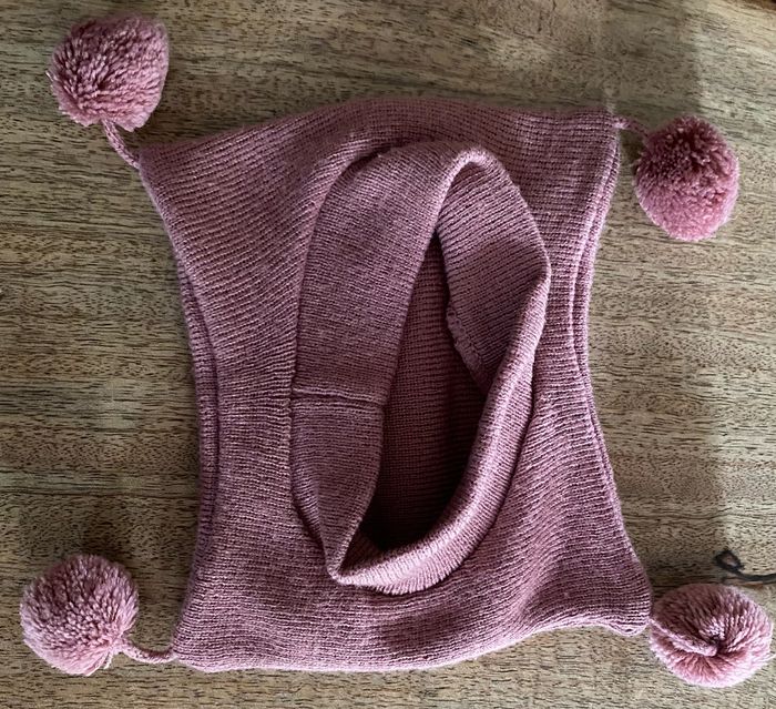 Bonnet - photo numéro 2
