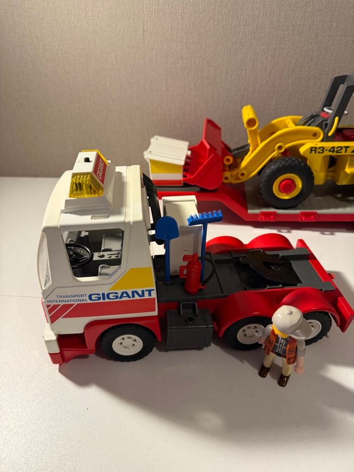 Camion porte char bulldozer Playmobil - photo numéro 2