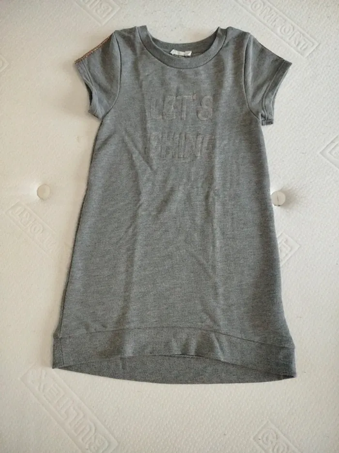 Robe pull orchestra 8 ans