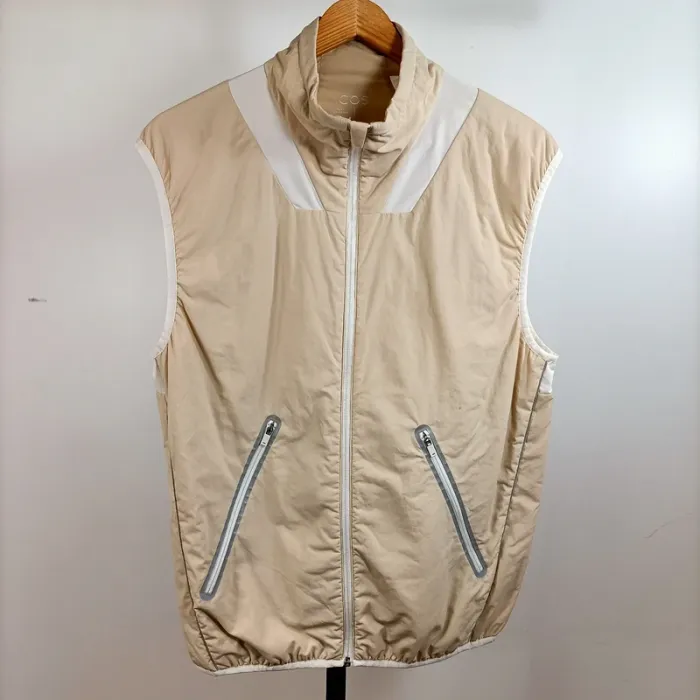 Gilet  Veste sans manches COS beige technique S nylon recyclé poches zippées A1412