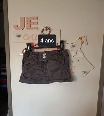 Jupe 4 ans