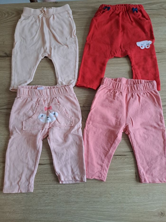 Pantalons 6 mois - photo numéro 4
