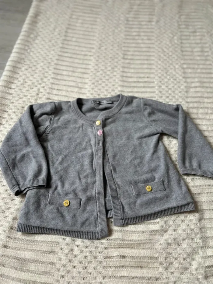 Cardigan fille gris 23 mois