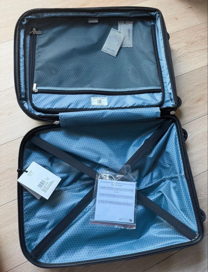Valise Delsey bleu neuf 55 cm - photo numéro 5