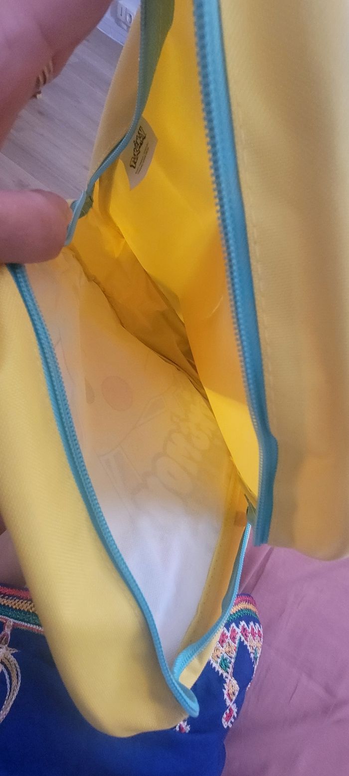 Sac a dos pikachu neuf - photo numéro 3