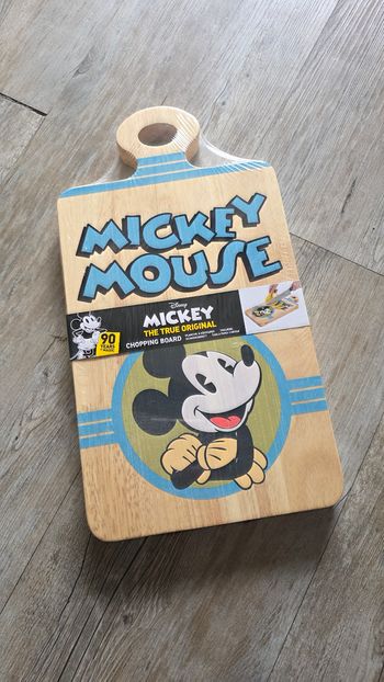 Planche à découper disney mickey mouse 90 ans funko sous blister