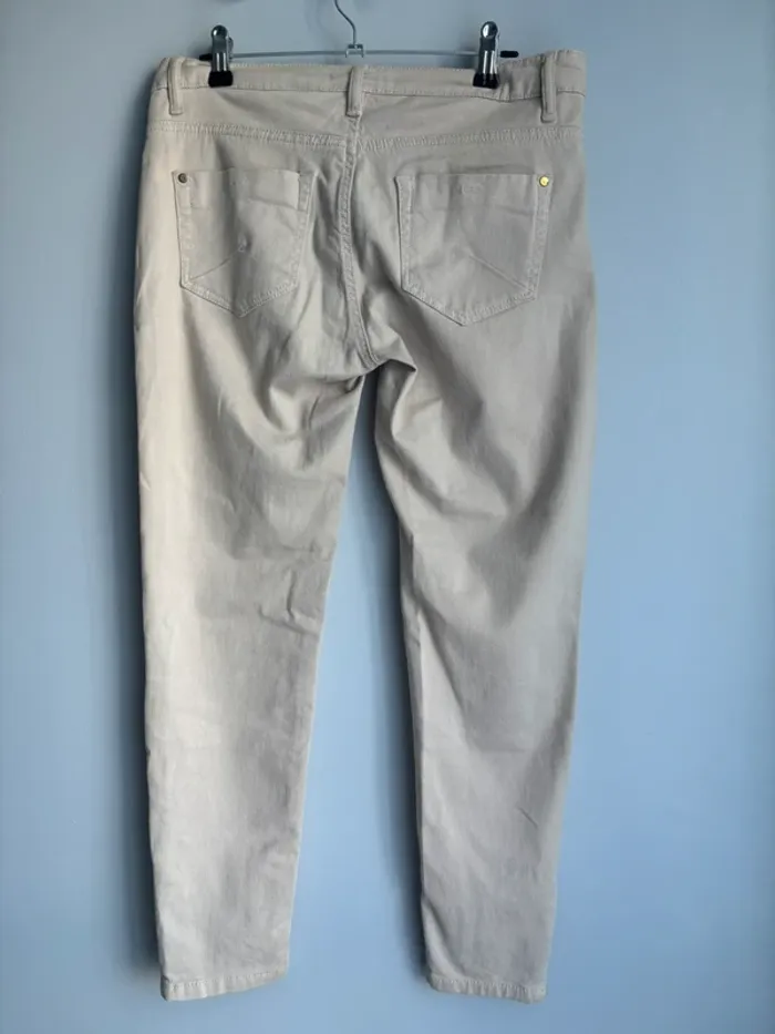 camaieu jean beige skinny taille 38 coton 98 regarder toutes les photos et mesures - photo numéro 3